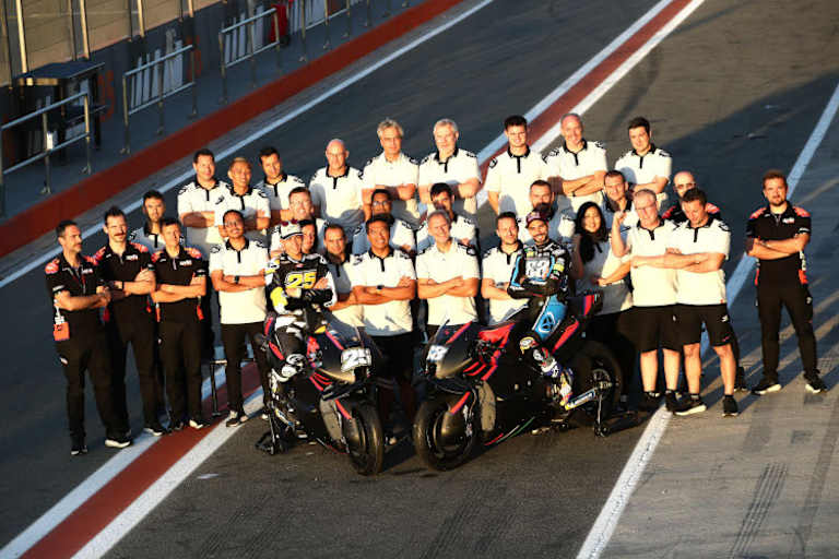 Beim Valencia-Test trat die RNF-Truppe erstmals mit Aprilia auf