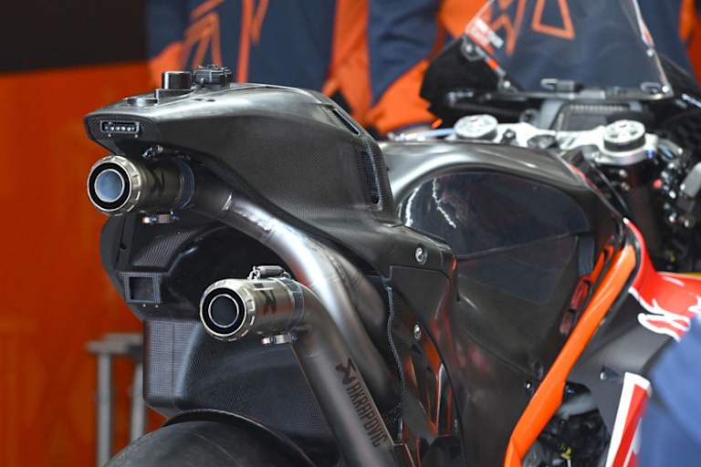 Die KTM RC16