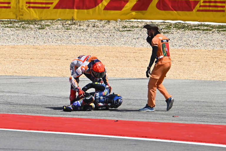 In Portimao wurde Oliveira von Marc Márquez (Honda) abgeschossen