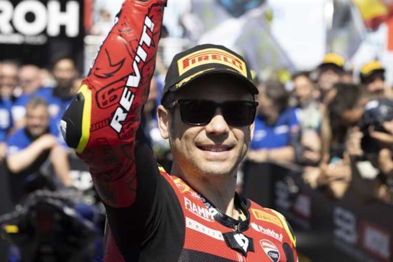 Alvaro Bautista ist in Barcelona unantastbar
