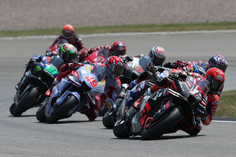 Maverick Viñales im Rennen auf dem Sachsenring