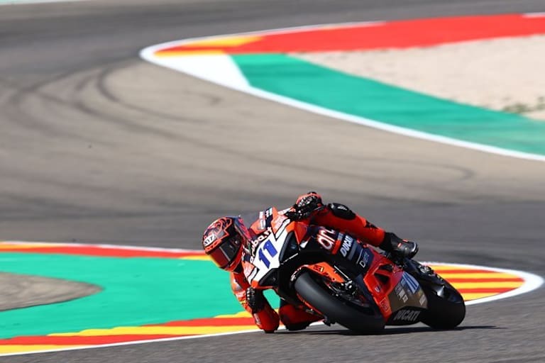 Nicolo Bulega dominierte die Superpole