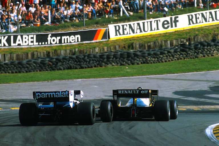 Der Brasilianer gewann vor René Arnoux (links) und Eddie Cheever