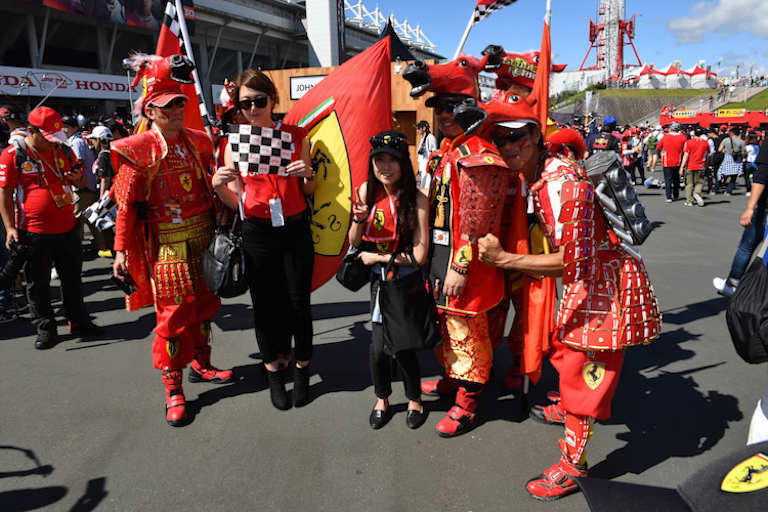 Tifosi in Suzuka