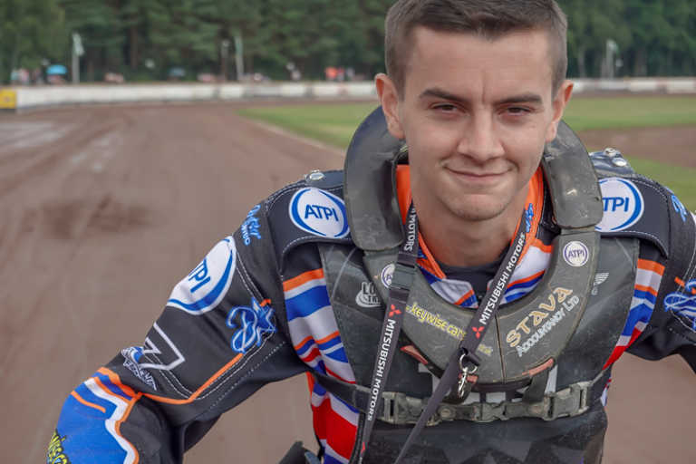 Zach Wajtknecht gewann den GP in Vechta