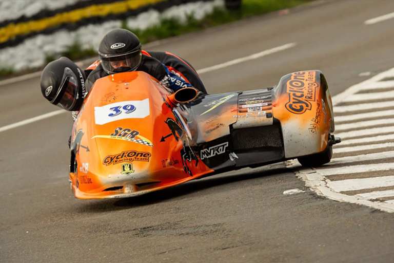 Das französische Duo César Chanal/Olivier Lavorel