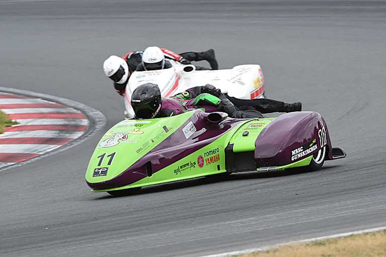 Mit Rang 3 in der IDM Sidecar gelang Peter Kimeswenger/Ondrej Sedlacek die größte Erfolg ihrer Karrieren