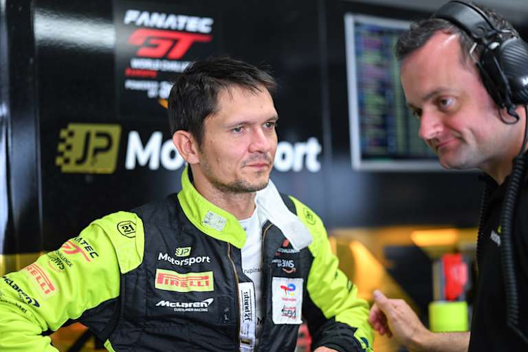 Teamchef Patryk Krupinski fällt wegen einer Knieverletzung aus