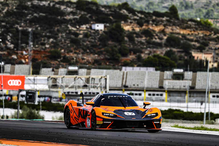 Gemeinsam mit KTM-Vorstandsmitglied Hubert Trunkenpolz steuerte er einen X-BOW GT2 von True Racing