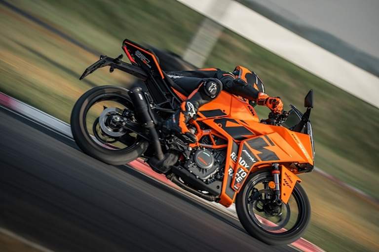 Neu in KTM GP Orange: RC125 und RC390 