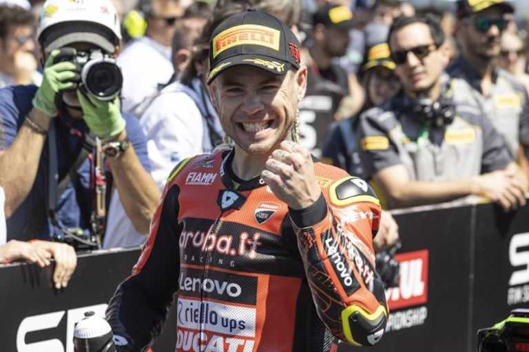 Alvaro Bautista holte sich den ersten Sieg in Barcelona