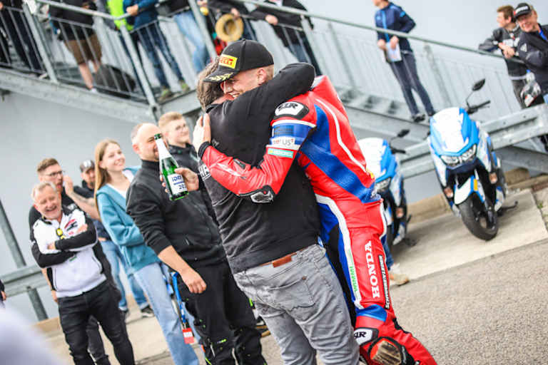 Kann die EWC Holzhauer (li.) und Alt trennen?