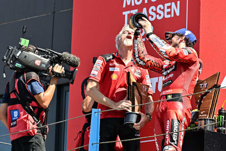 Gigi Dall'Igna begoss den Ducati-Doppelsieg mit Bagnaia auf dem Podium