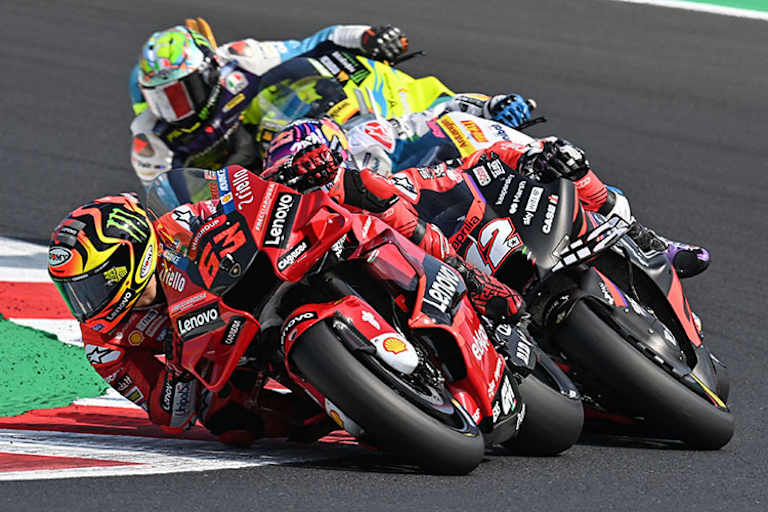 Das Rennen am Sonntag: Bagnaia (63) vor Viñales (12) und Bastianini (23)