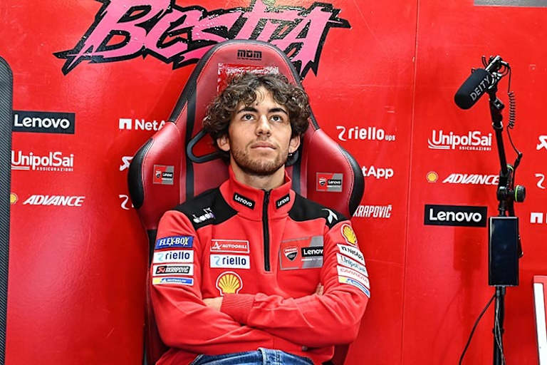 Der neue Arbeitsplatz: Enea Bastinini bei Lenovo-Ducati