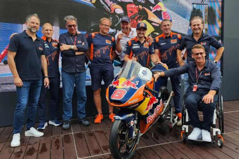 Alle kamen: Hainbach, Ajo, Pierer, Felber, Kinigadner, Korntner, Trunkenpolz und Pit Beirer 