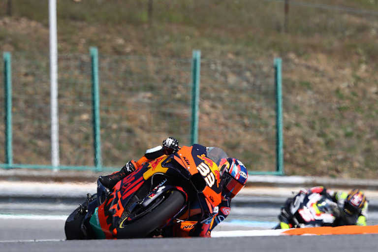 Brad Binder siegte 2020 auf KTM und WP in Brünn und beendete damit die Siegesserie von Öhlins
