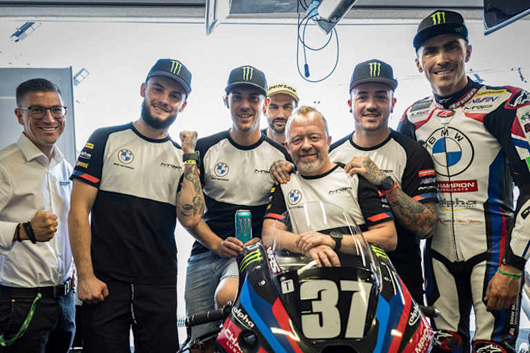 Mikhalchik (2.v.li.) will in Hockenheim angreifen