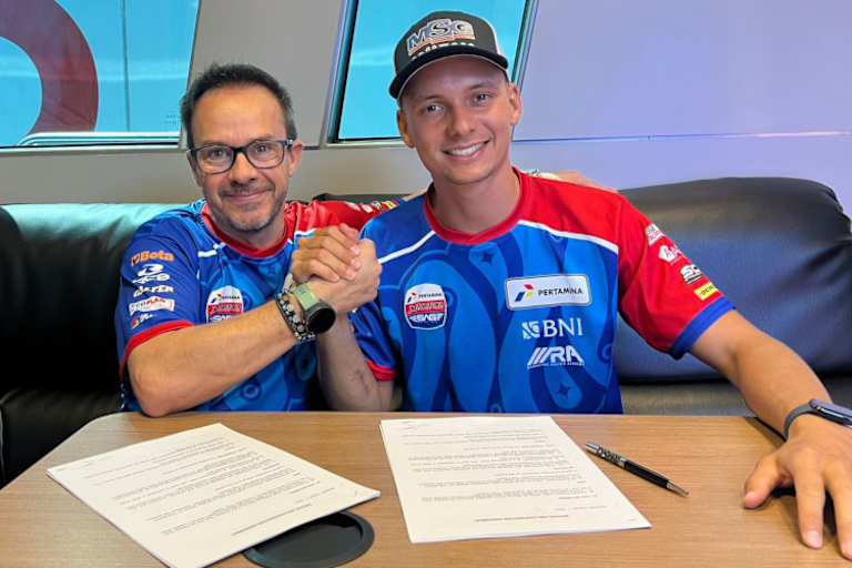 Edu Perales verlängerte mit Bo Bendsneyder 