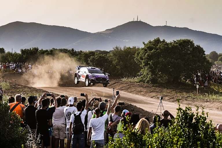Craig Breen fliegt zum zweiten Platz in Italien