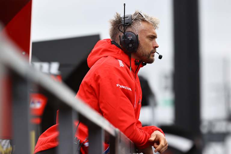 HRC-Teammanager Leon Camier