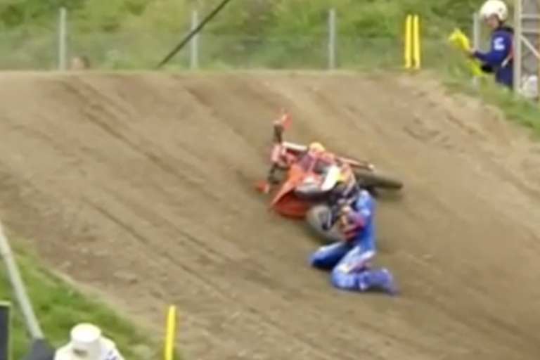 Sacha Coenen führte, stürzte und fiel zurück