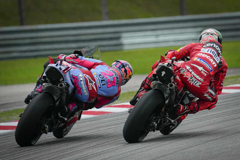 Enea Bastianini ließ Pecco Bagnaia wenig Luft