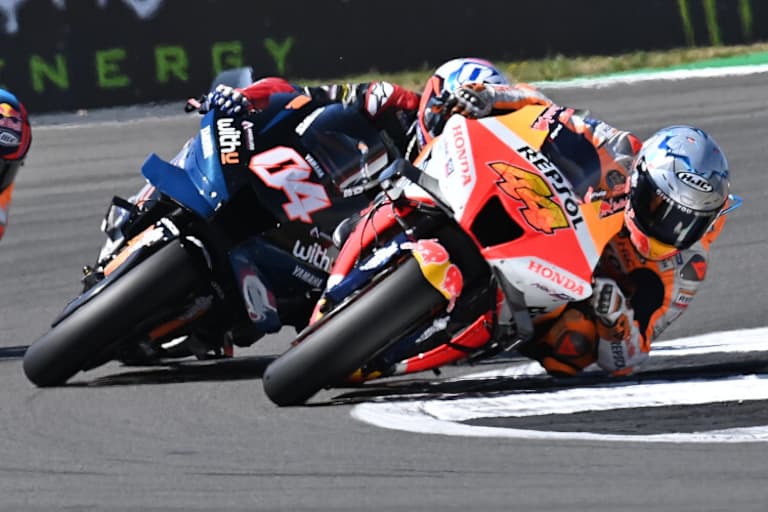 Dovizioso dicht hinter Pol Espargaró