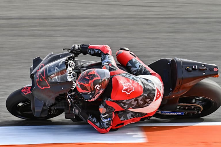 Pol Espargaró beim Valencia-Test