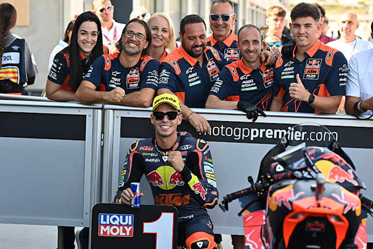 Moto2-WM-Leader Augusto Fernández fährt Kalex