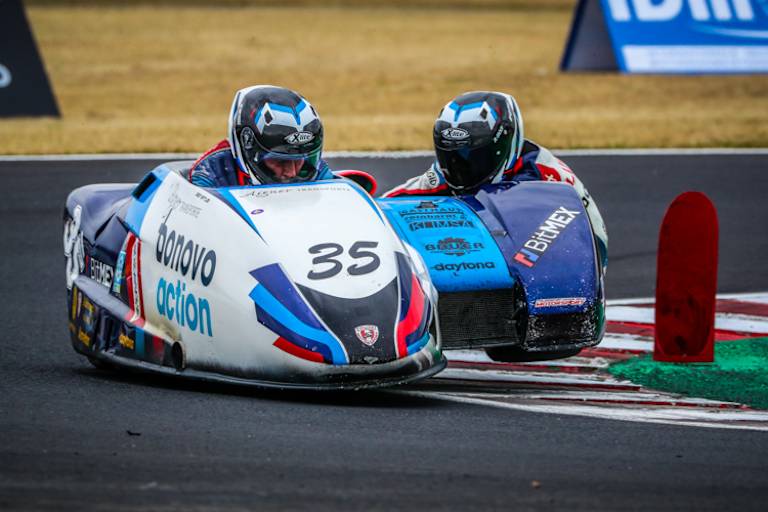 Platz 2: Josef Sattler/Luca Schmidt (Bonovo Action)