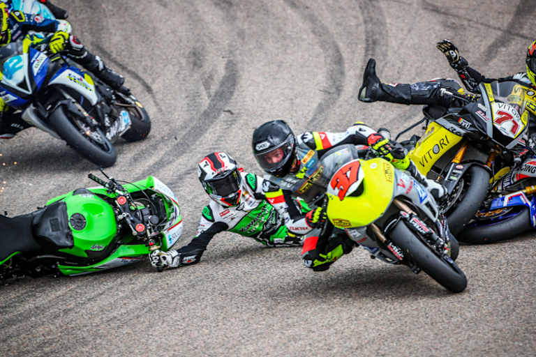 Auch Chris Beinlich gerät in Bedrängnis