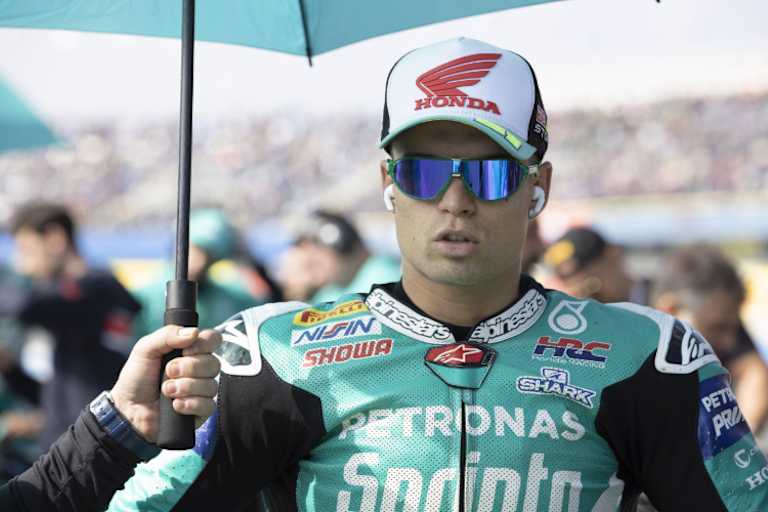 Eric Granado siegte im zweiten Assen-Lauf, der durch den Regen und einen Crash nur drei Runden dauerte