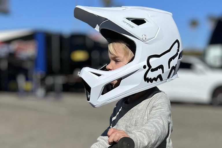 Ken Roczens Sohn Griffin ist bei den Rennen schon mit dabei