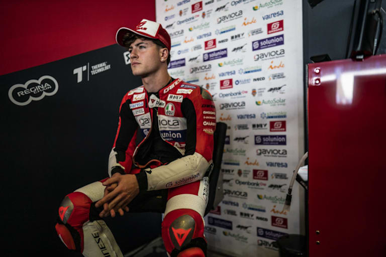 Als Moto3-Weltmeister in die Moto2: Izan Guevara