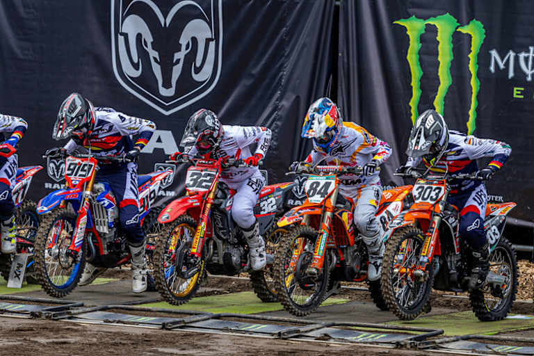 Jeffrey Herlings (#84) am Start
