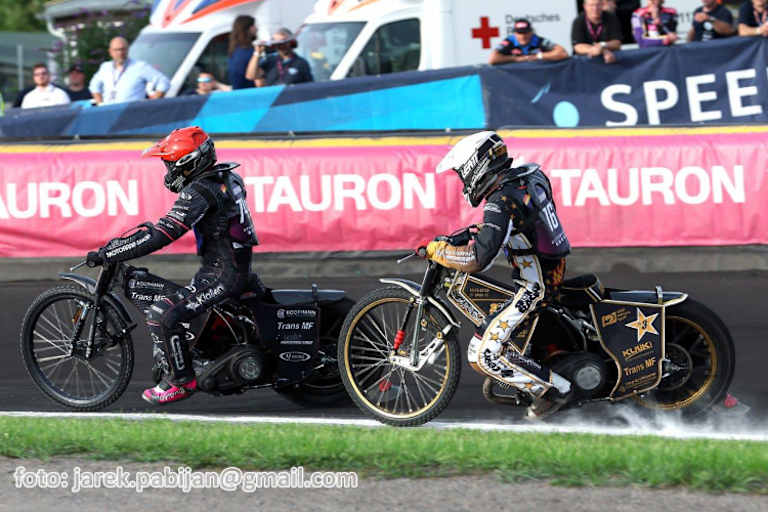 Kai Huckenbeck vor Norick Blödorn