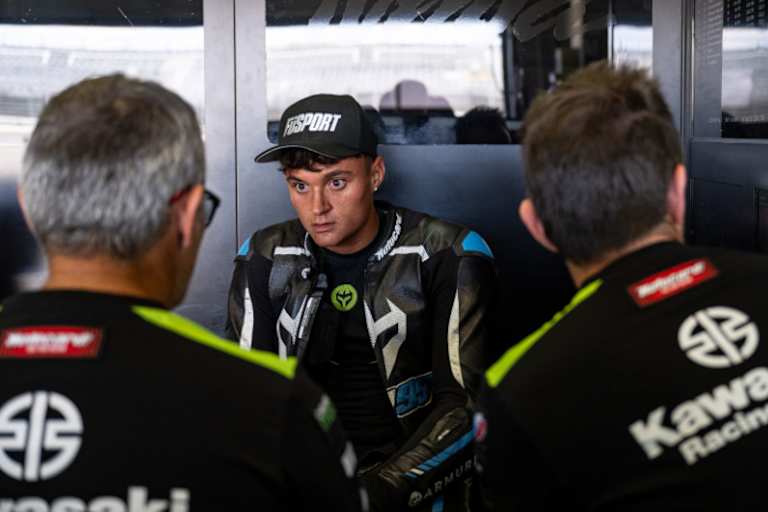 Adrian Huertas (Mitte) ist ein Riesentalent