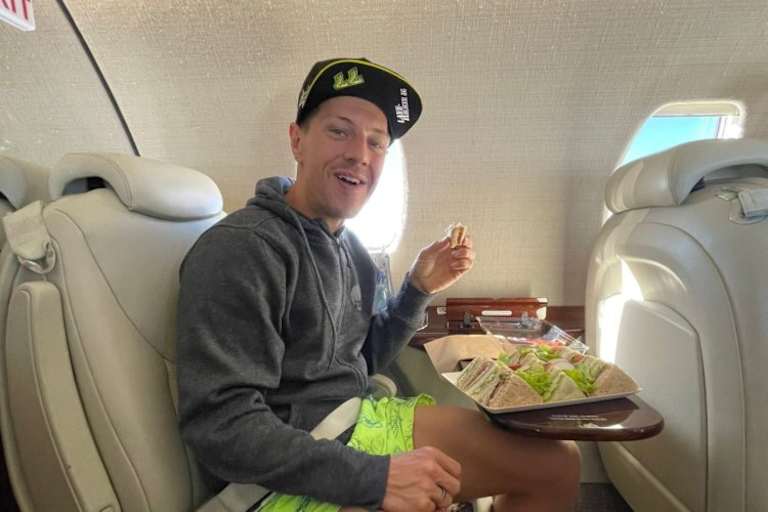 Dominique Aegerter genoss die Rückreise in die Schweiz im Privatjet