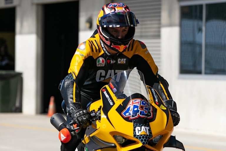 Der Australier auf der Ducati Panigale V4R