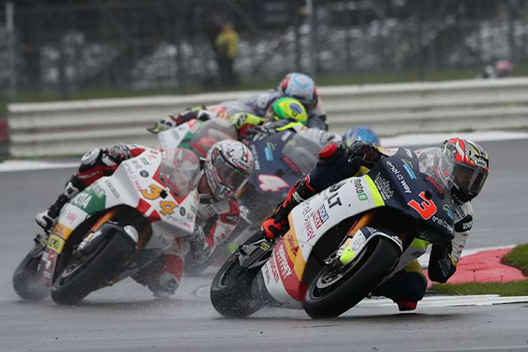 Im Finale: Krummenacher (3) wehrt sich gegen den Zweitplatzierten Kevin Manfredi (34)