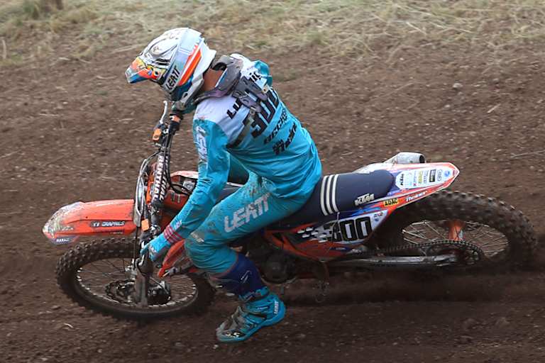 Noah Ludwig wurde in Tensfeld Laufsieger und erreichte das Podium