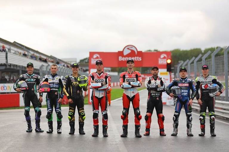 Die Titelaspiranten vor dem Finale in Brands Hatch (vlnr): Brookes, Jackson, Ryde, Bridewell, Irwin, Haslam, O'Halloran und Iddon