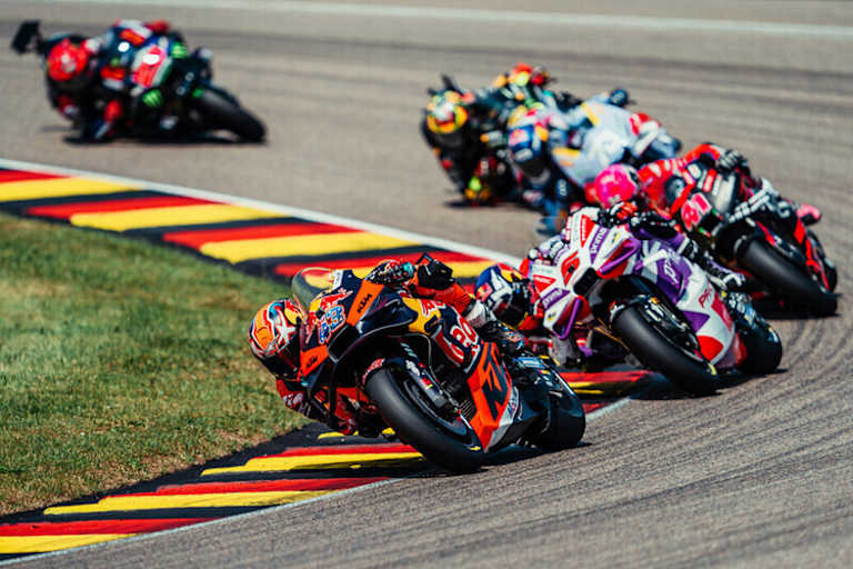 Jack Miller (43) vor Zarco (5), Aleix Espargaró (41), Alex Márquez (73) und Bezzecchi