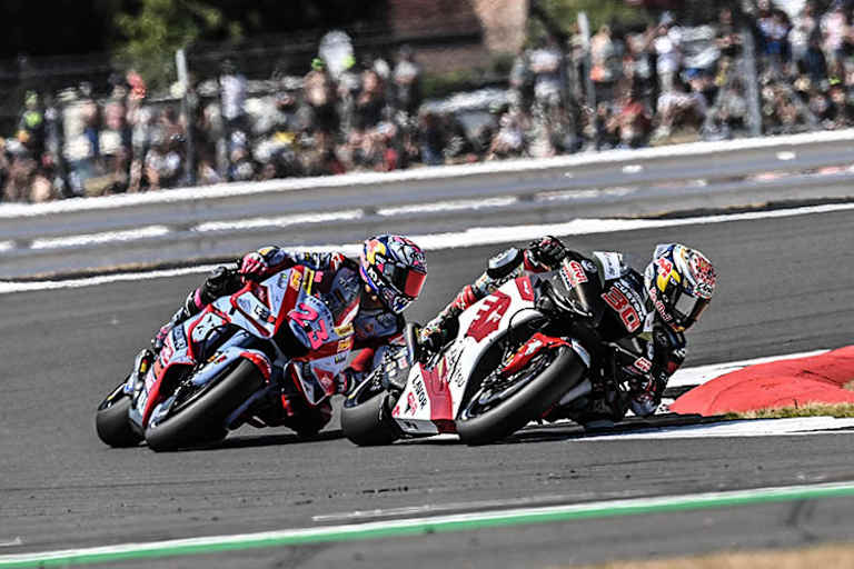 Takaaki Nakagami (30) gegen Enea Bastianini (23)