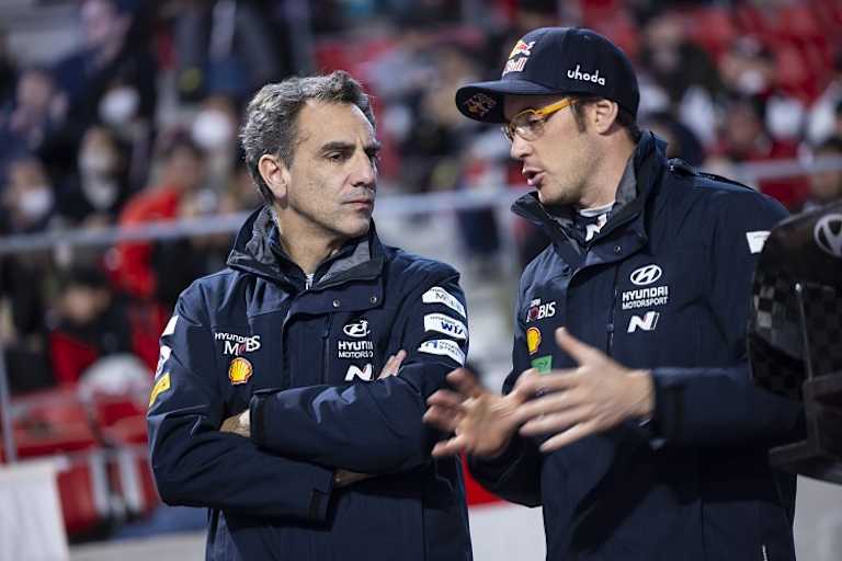 Cyril Abiteboul und Thierry Neuville