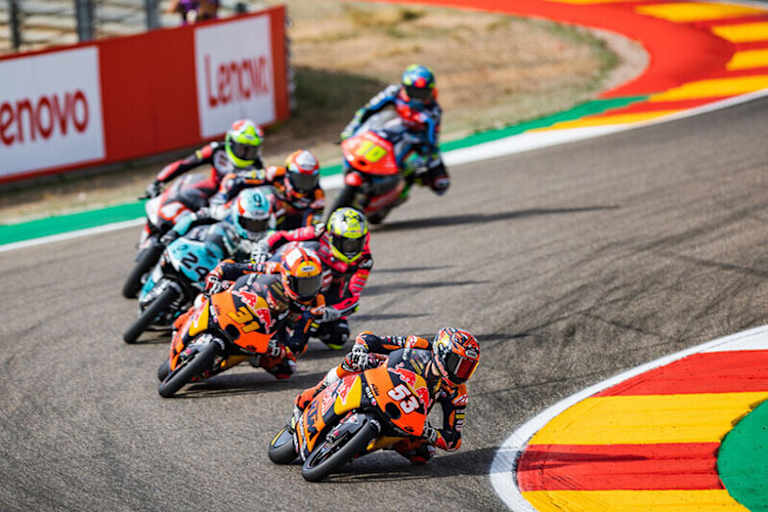 Aragón-GP: Deniz Öncü vor Adrián Fernández