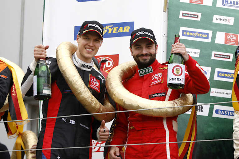 Jesse Krohn und Kuba Giermaziak (v.l.n.r.)