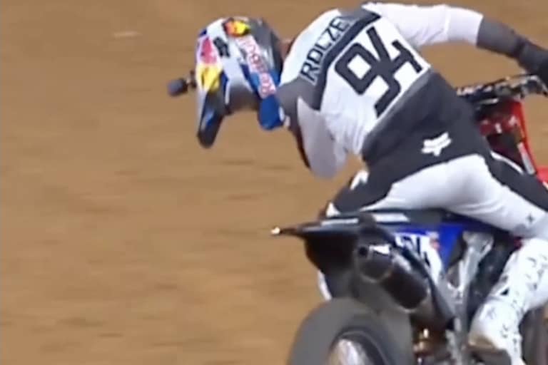 Roczen musste das zweite Finale mit plattem Reifen beenden