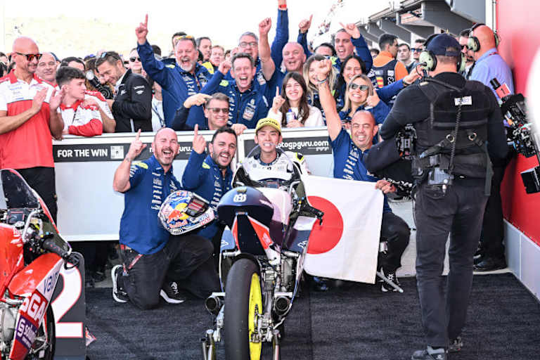 Jubel um Ayumu Sasaki